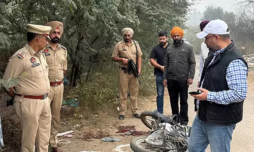 Punjab Police ने गोलीबारी के बाद अंतरराज्यीय हाईवे लुटेरों के गिरोह के सरगना को गिरफ्तार किया Punjab Police ने गोलीबारी के बाद अंतरराज्यीय हाईवे लुटेरों के गिरोह के सरगना को गिरफ्तार किया