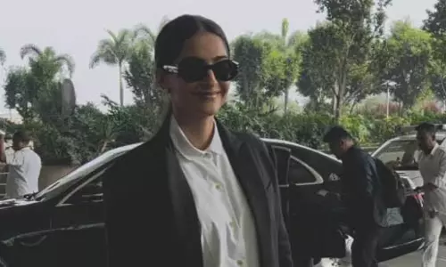 Sonam Kapoor ने एयरपोर्ट पर क्लासी मैक्सी शर्ट-ड्रेस, ऊनी कोट पहना