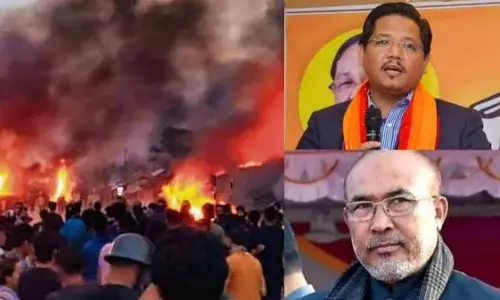 भीषण हिंसा-बाद में समर्थन वापसी.. क्या गिर जाएगी मणिपुर की BJP सरकार? भीषण हिंसा-बाद में समर्थन वापसी.. क्या गिर जाएगी मणिपुर की BJP सरकार?