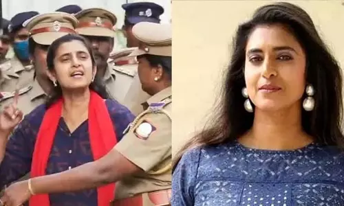 मेरा एक दिव्यांग बेटा.. वह मेरे बिना.. गिरफ्तारी के दौरान परेशान कस्तूरी मेरा एक दिव्यांग बेटा.. वह मेरे बिना.. गिरफ्तारी के दौरान परेशान कस्तूरी