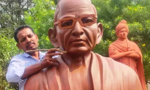 स्वतंत्रता संग्राम सेनानी सीताराम शर्मा की नयनाभिराम प्रतिमा बनाई गईं