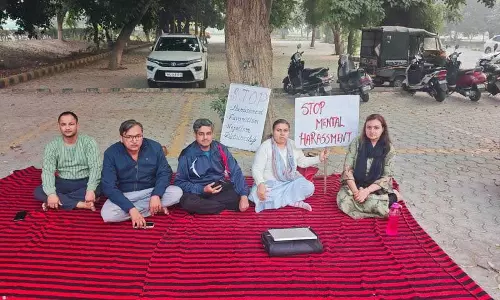 Haryana : जीजेयूएसटी विश्वविद्यालय के शिक्षक 42 दिनों से धरने पर