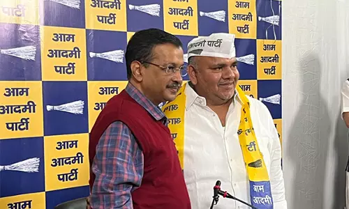 कांग्रेस के पूर्व विधायक सुमेश शौकीन AAP में शामिल