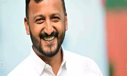 Kerala : शिहाब थंगल के खिलाफ सीएम की टिप्पणी पर ममकुत्तथिल Kerala : शिहाब थंगल के खिलाफ सीएम की टिप्पणी पर ममकुत्तथिल