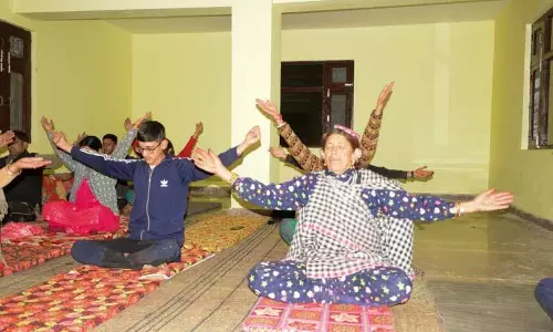 Dharwas में पांच दिवसीय योग शिविर का समापन