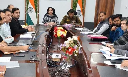 Udhampur प्रशासन ने विकास परियोजनाओं के लिए सुरक्षा समीक्षा बैठक आयोजित की