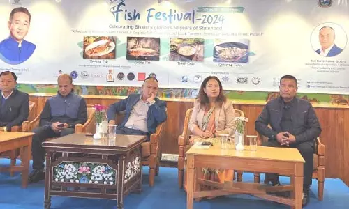 Sikkim : गंगटोक में सप्ताह भर चलने वाला मछली महोत्सव शुरू हुआ Sikkim : गंगटोक में सप्ताह भर चलने वाला मछली महोत्सव शुरू हुआ