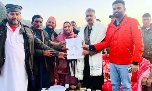 Jammu: विधायक ने बुद्धल में अभूतपूर्व विकास का वादा किया