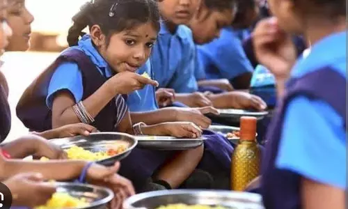मुख्यमंत्री की पहल : मिड डे मील में सप्ताह में एक दिन मिलेगा बच्चों की पसंद का भोजन