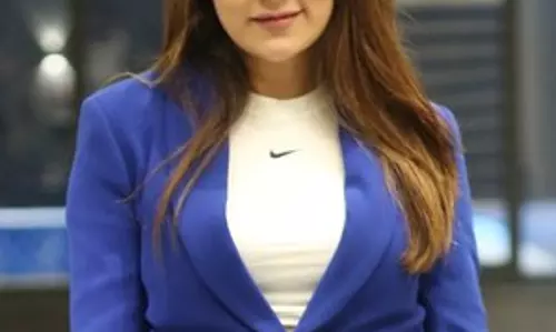 Aastha Gill अपने सपनों का आलीशान घर खोजने के लिए घर की तलाश में निकल पड़ी