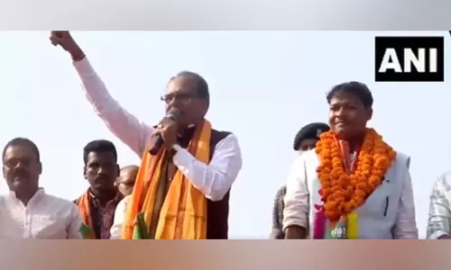 लोग जेएमएम-कांग्रेस सरकार को सत्ता से बाहर करने के लिए तैयार हैं: BJP नेता शिवराज सिंह चौहान