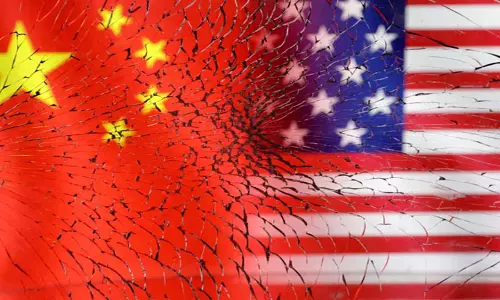 China अमेरिकी राष्ट्रपति पद के हस्तांतरण पर सतर्कता से नजर रख रहा