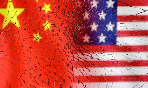 चीन US राष्ट्रपति पद के हस्तांतरण पर सतर्कता से नजर रख रहा