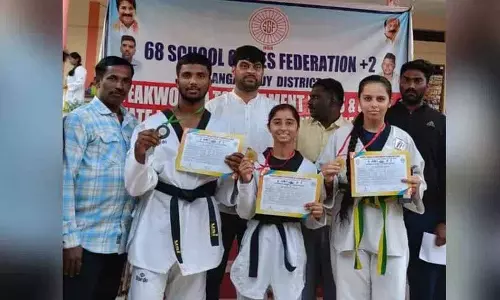 राज्य स्तरीय ताइक्वांडो प्रतियोगिता में Mancherial की दो लड़कियां चमकीं राज्य स्तरीय ताइक्वांडो प्रतियोगिता में Mancherial की दो लड़कियां चमकीं