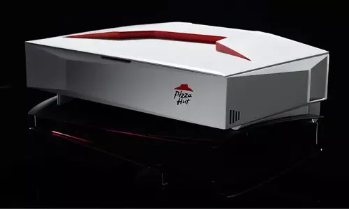 Pizza Hut ने गेमर्स को गर्म पिज्जा का आनंद देने के लिए नया PS5 एक्सेसरी लॉन्च किया