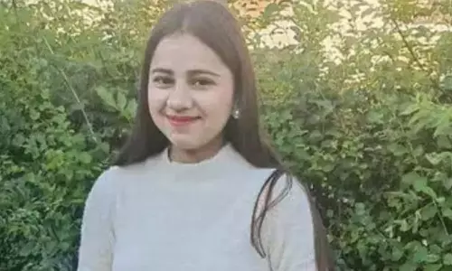 London Murder: कार की डिक्की में मृत पाई गई महिला के भारतीय मूल के पति की तलाश जारी London Murder: कार की डिक्की में मृत पाई गई महिला के भारतीय मूल के पति की तलाश जारी