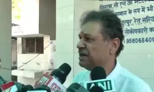 दिल्ली क्रिकेट और DDCA का स्तर ऊपर उठाने की पूरी कोशिश करूंगा- कीर्ति आज़ाद दिल्ली क्रिकेट और DDCA का स्तर ऊपर उठाने की पूरी कोशिश करूंगा- कीर्ति आज़ाद