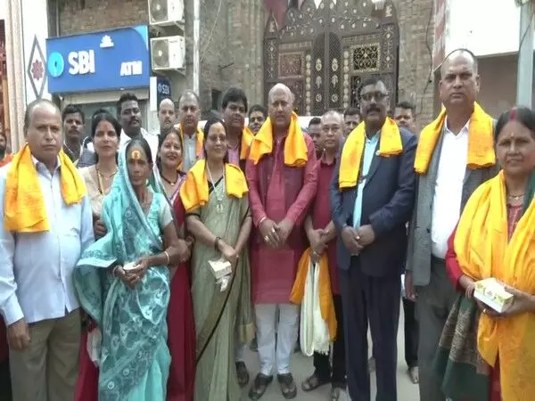 6 कैबिनेट सदस्य राम लला तिलकोत्सव के लिए Ayodhya पहुंचे