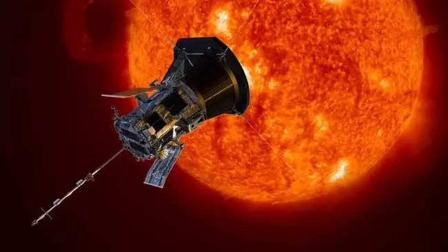 Parker Solar Probe सूर्य के बारे में लंबे समय से चले आ रहे रहस्यों को सुलझा रहा