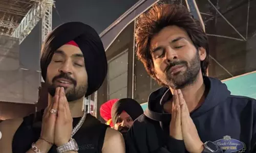 कार्तिक आर्यन और दिलजीत दोसांझ ने दिल-लुमिनाति मंच पर जलवा दिखाया कार्तिक आर्यन और दिलजीत दोसांझ ने दिल-लुमिनाति मंच पर जलवा दिखाया