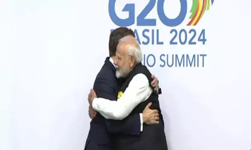 पीएम मोदी ने मैक्रों के साथ द्विपक्षीय वार्ता की