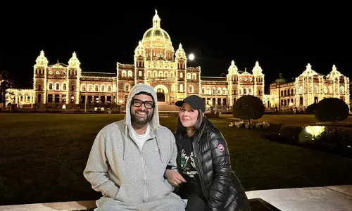 Kapil Sharma ने अपनी हमसफ़र गिन्नी चतरथ को जन्मदिन की बधाई दी