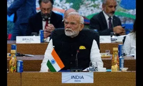 PM Modi ने जी-20 शिखर सम्मेलन में फ्रांसीसी राष्ट्रपति मैक्रों से की बातचीत