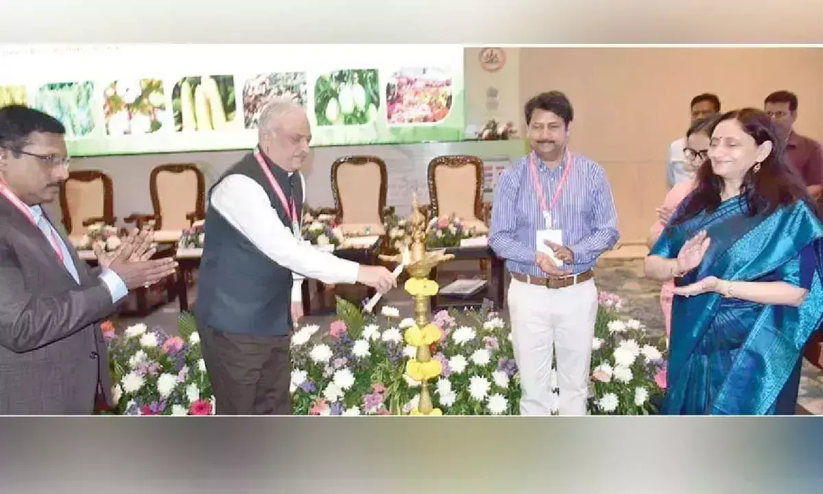 Andhra Pradesh: राज्यों की कृषि जरूरतों पर ध्यान देने की जरूरत पर बल दिया गया Andhra Pradesh: राज्यों की कृषि जरूरतों पर ध्यान देने की जरूरत पर बल दिया गया