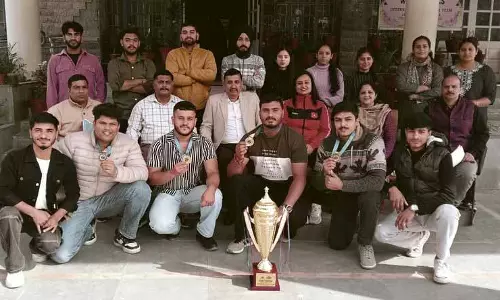 Chamba कॉलेज ने भारोत्तोलन चैंपियनशिप विजेताओं को सम्मानित किया