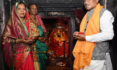CM विष्णुदेव साय ने मां दंतेश्वरी की पूजा-अर्चना की CM विष्णुदेव साय ने मां दंतेश्वरी की पूजा-अर्चना की