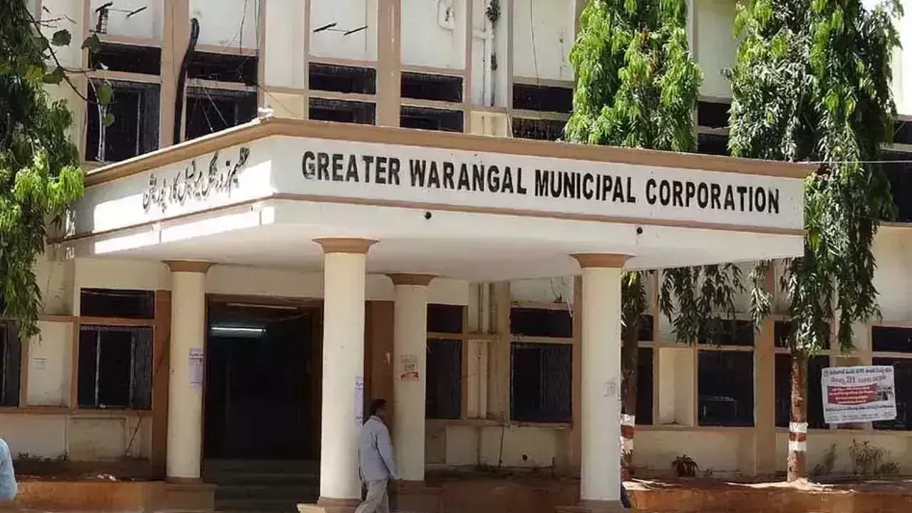 वारंगल के लिए बड़ी सौगात, CM के दौरे से पहले सरकार ने बरसाए फंड वारंगल के लिए बड़ी सौगात, CM के दौरे से पहले सरकार ने बरसाए फंड
