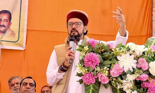 भ्रष्टाचार के मामले में AAP ने कांग्रेस को पछाड़ा: अनुराग ठाकुर
