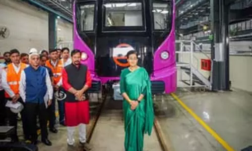 केजरीवाल सरकार में मेट्रो का डेढ़ गुना विस्तार हुआ: आतिशी