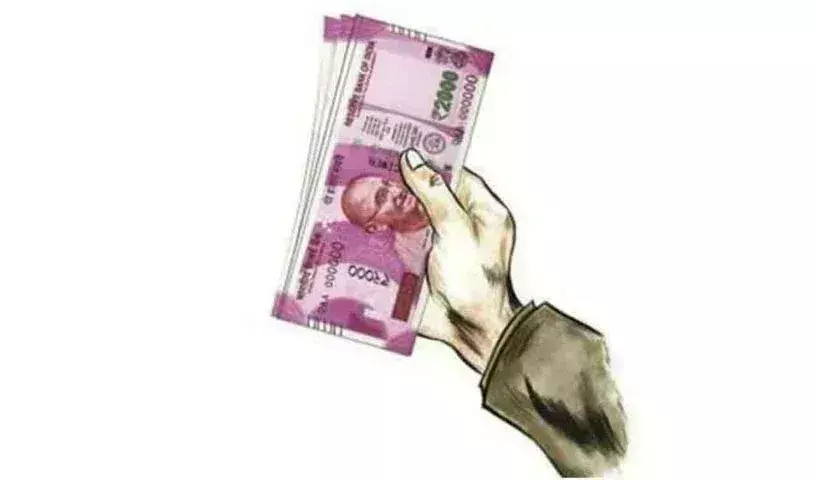 ACB ने अंतरगांव के तहसीलदार और राजस्व निरीक्षक को रिश्वत लेते रंगे हाथों पकड़ा