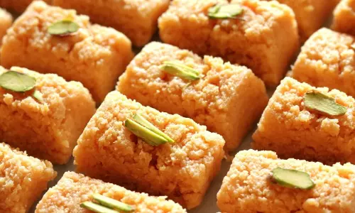 बेसन मिल्क केक रेसिपी