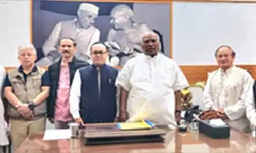 Manipur में सामान्य स्थिति बहाल करने के लिए खड़गे ने राष्ट्रपति से हस्तक्षेप करने की मांग की