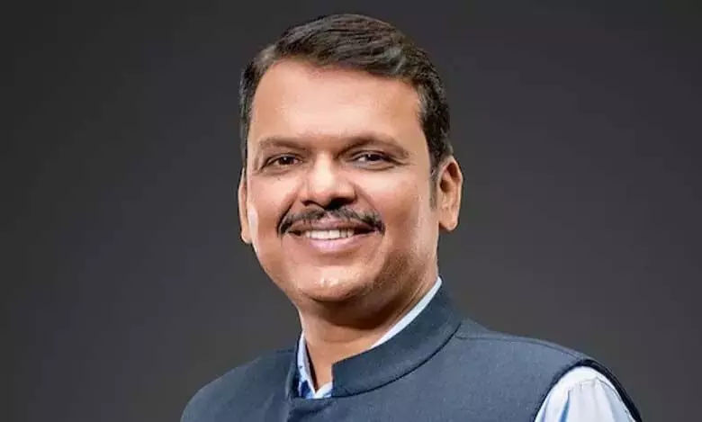 Fadnavis ने अनिल पर हमले की सत्यता पर सवाल उठाया