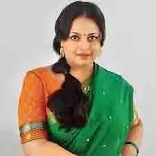 Shilpa Shirodkar Birthday :फिल्मों से दूर होकर भी करोड़ों की हैं मालकिन