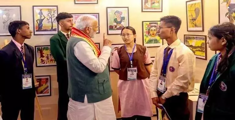 Arunachal : जनजातीय गौरव दिवस पर पीएम मोदी ने अरुणाचल के छात्र को सम्मानित किया