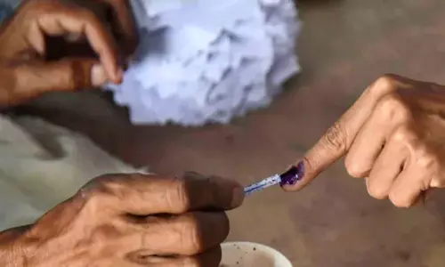 महाराष्ट्र में विधानसभा चुनाव के मतदान आज महाराष्ट्र में विधानसभा चुनाव के मतदान आज