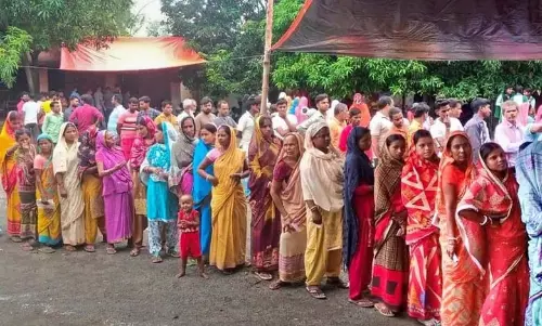 Jharkhand assembly elections के दूसरे चरण के लिए मतदान शुरू Jharkhand assembly elections के दूसरे चरण के लिए मतदान शुरू