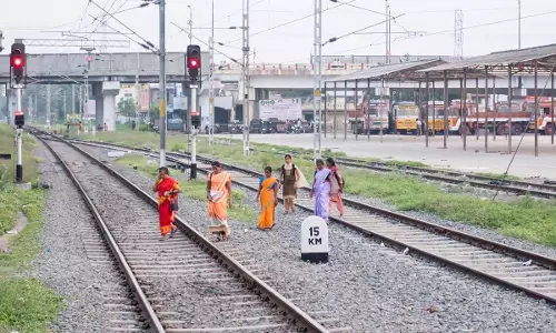 केंद्र सरकार दिल्ली-चेन्नई उच्च घनत्व गंदगी पर नई रेलवे लाइन को अंतिम रूप दे रही