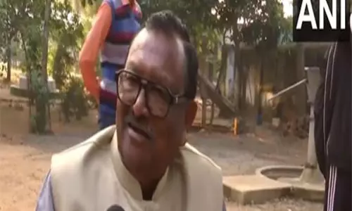 मैं जल्दी मतदान करने की अपनी परंपरा को जारी रखना चाहता हूं..: JMM MP Nalin Soren मैं जल्दी मतदान करने की अपनी परंपरा को जारी रखना चाहता हूं..: JMM MP Nalin Soren