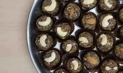 Ladoo Recipe Without Sugar: बिना चीनी के बनाएं स्वादिष्ट लड्डू