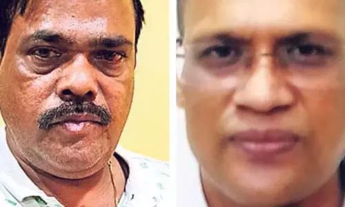 उप-कलेक्टर, ओपीएचडब्ल्यूसी डीजीएम भ्रष्टाचार के आरोप में गिरफ्तार उप-कलेक्टर, ओपीएचडब्ल्यूसी डीजीएम भ्रष्टाचार के आरोप में गिरफ्तार