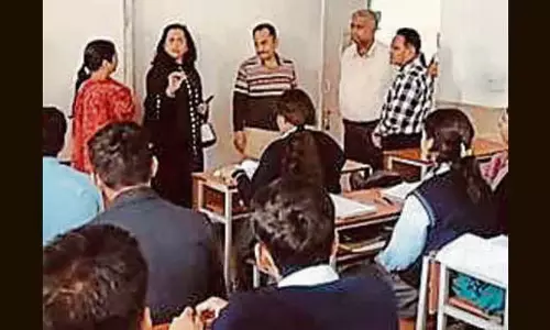 Chandigarh: कोचिंग क्लासेस आयोजित करने को लेकर निजी स्कूल मुश्किल में Chandigarh: कोचिंग क्लासेस आयोजित करने को लेकर निजी स्कूल मुश्किल में