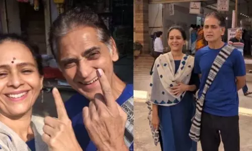 उंगली में स्याही की टेंशन नहीं है..चर्चा में नारकर दंपत्ति का Video