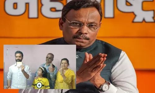 हितेंद्र ठाकुर का विनोद तावड़े पर हमला: कल भीगे मुर्गे की तरह आज... हितेंद्र ठाकुर का विनोद तावड़े पर हमला: कल भीगे मुर्गे की तरह आज...