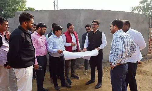 Haryana : नगर निगम आयुक्त ने हिसार में निर्माण स्थलों का निरीक्षण किया