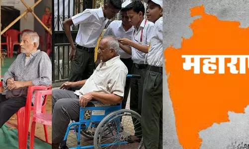 कार्यकर्ता वोटर को मतदान केंद्रों तक पहुंचाने के लिए कड़ी मेहनत करते नजर आ रहे कार्यकर्ता वोटर को मतदान केंद्रों तक पहुंचाने के लिए कड़ी मेहनत करते नजर आ रहे